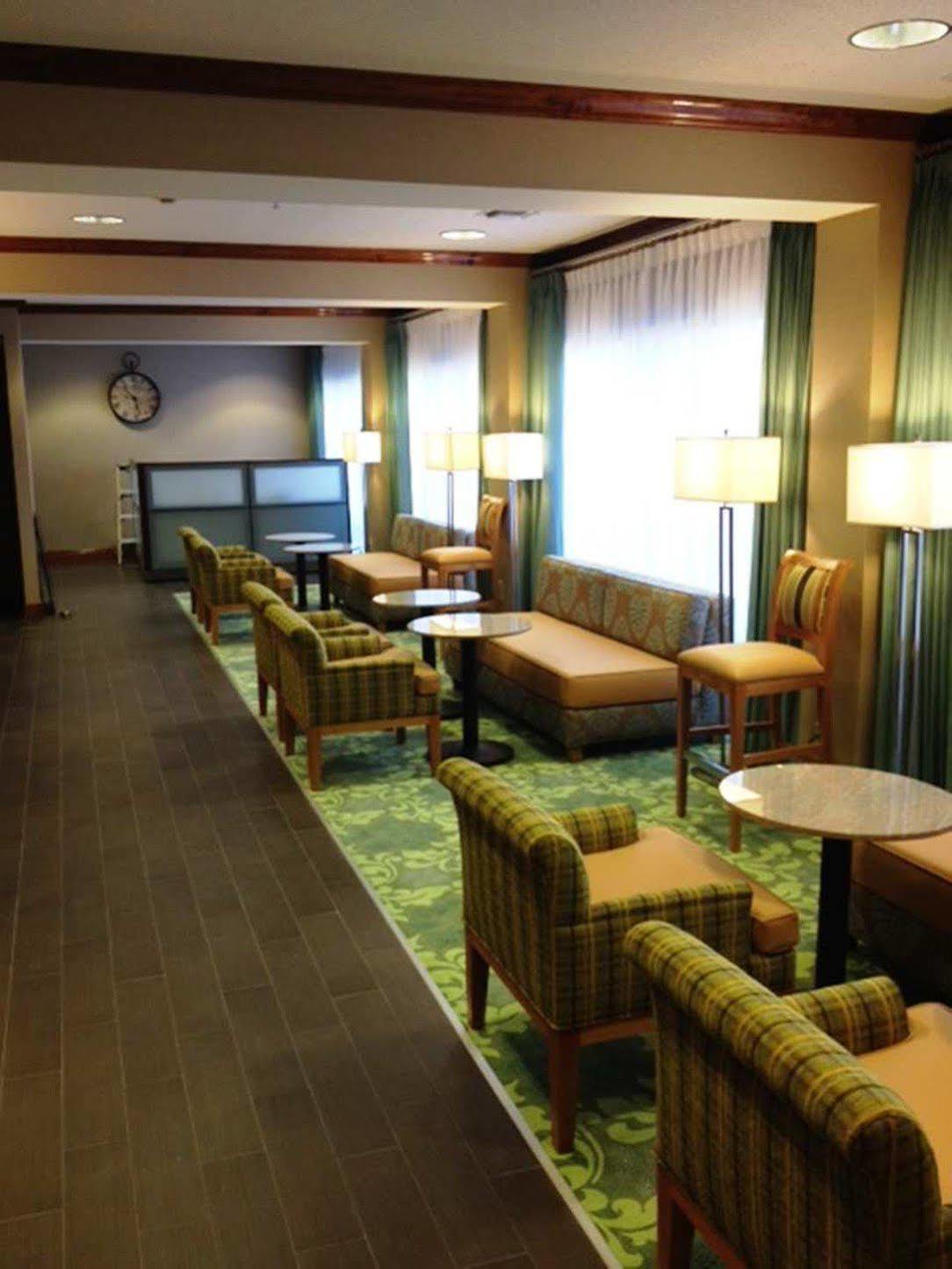 Hampton Inn Covington/Mandeville Eksteriør billede